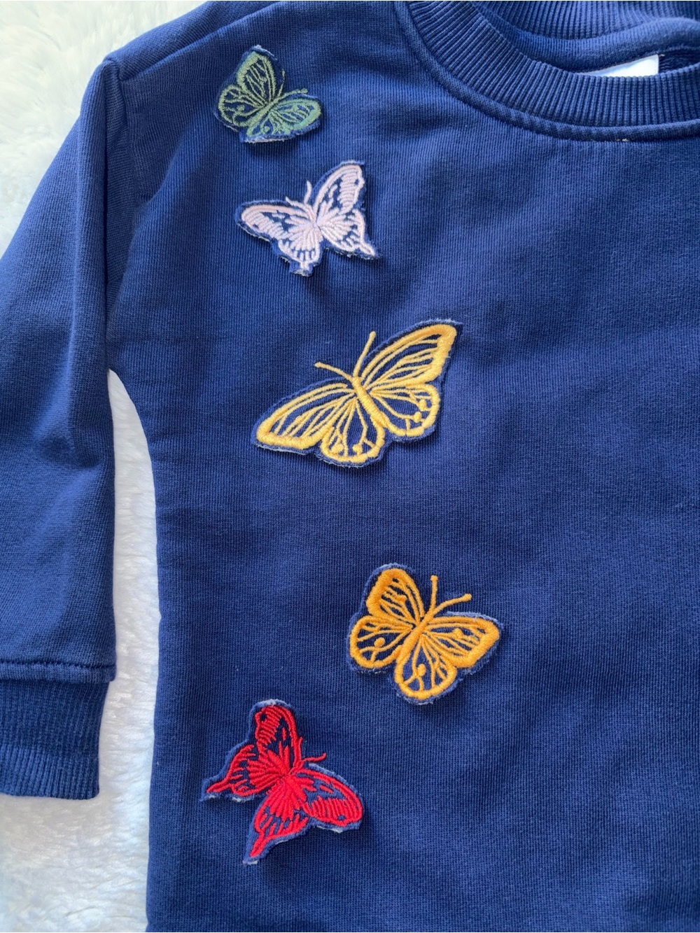 Hanna Andersson Girl 2T Easy Art Butterfly Appliqué Navy Crew Sweater Sweatshirt - Picture 2 of 6